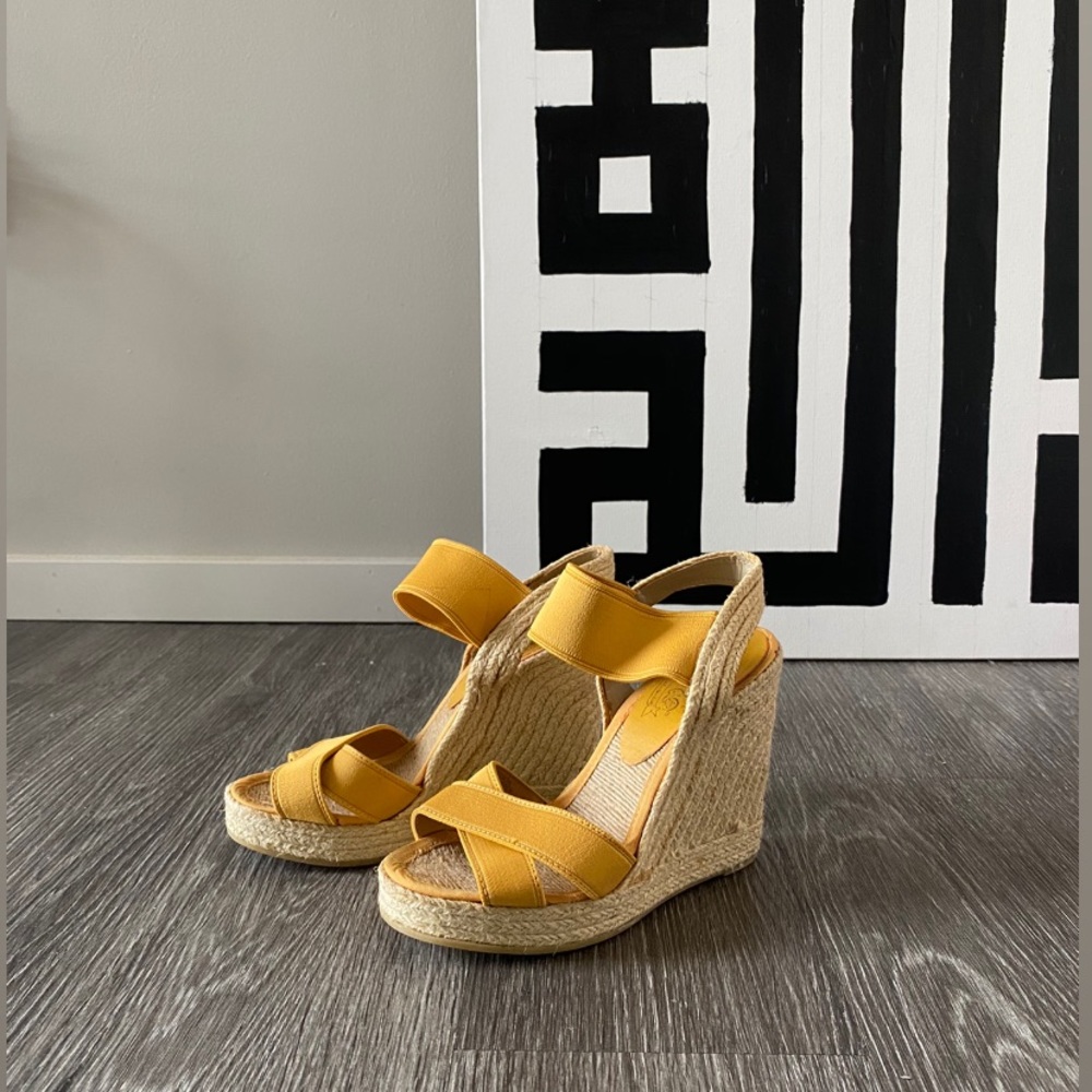 Nine West: open toe espadrille wedge heel